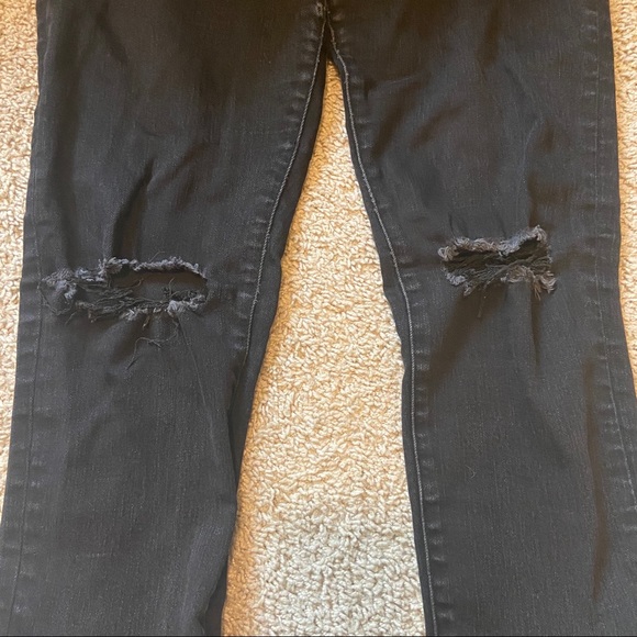 A+F Ripped Jeans - Picture 3 of 4